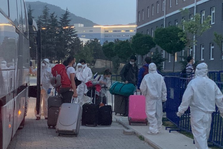 ABD'den gelen 147 T&uuml;rk vatandaşı karantinaya alındı