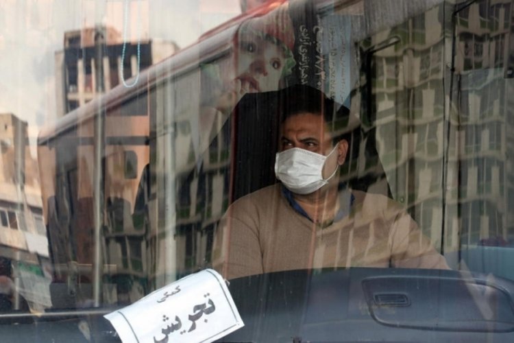 İran'da 51 kişi daha korona vir&uuml;sten &ouml;ld&uuml;