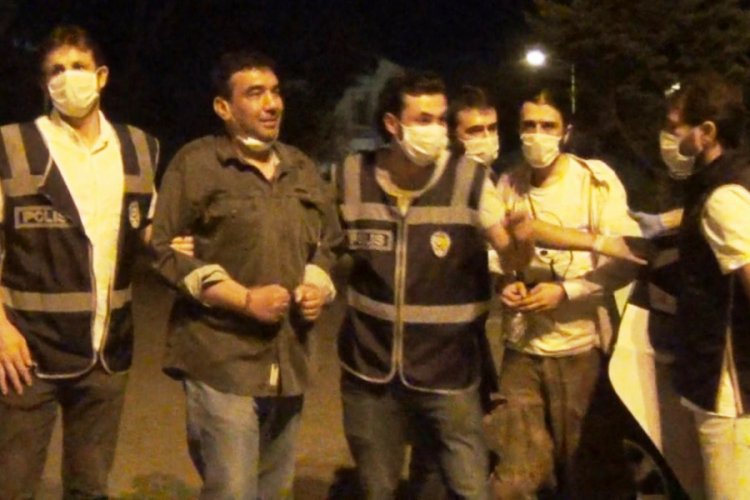 Ter&ouml;r &ouml;rg&uuml;t&uuml;ne destek iddiasıyla iki kişiye g&ouml;zaltı