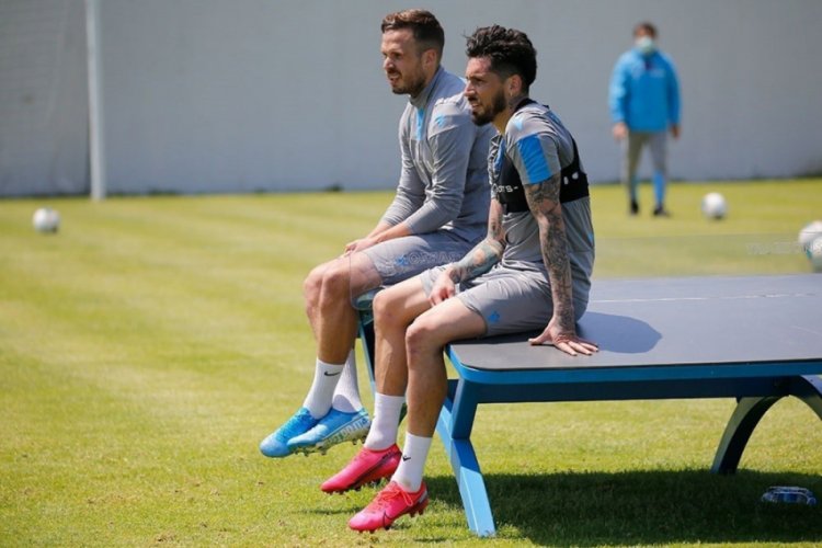 Trabzonspor, Sosa ve Novak'a korona vir&uuml;s şartları