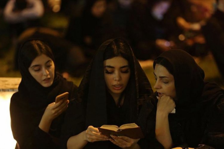 İran'da koronavir&uuml;s kaynaklı can kaybı 7 bini ge&ccedil;ti