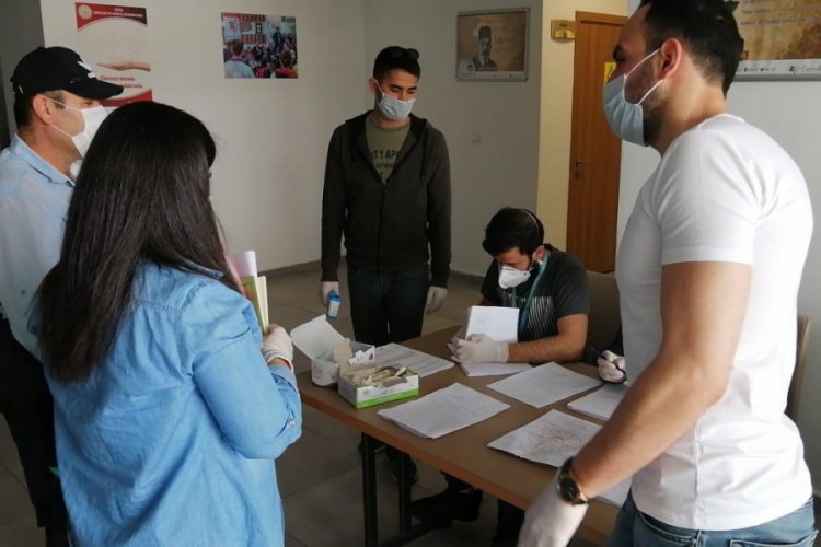 Van'da karantina s&uuml;resi dolan 143 kişi, evlerine g&ouml;nderildi
