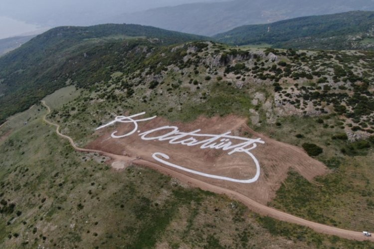 Atat&uuml;rk'&uuml;n dev imzası Bursa'nın zirvesinde