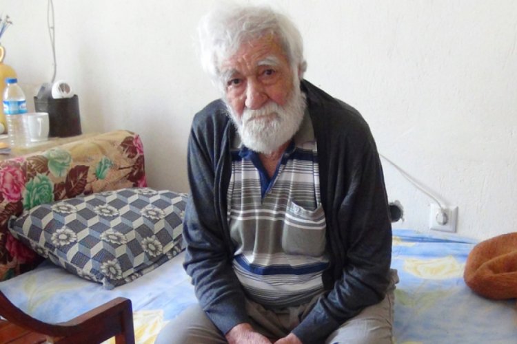 Tek başına yaşayan yaşlı adamdan 'beni huzurevine alın' &ccedil;ağrısı