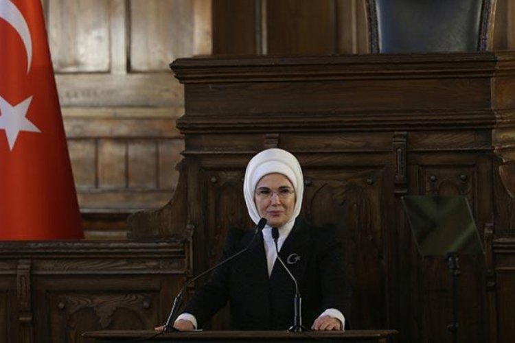 Emine Erdoğan'dan Kadir Gecesi mesajı