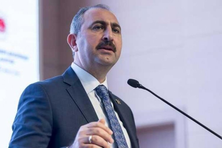Bakan G&uuml;l, Odatv Yayın Y&ouml;netmeni Pehlivan'ın darp edilmesine dair konuştu