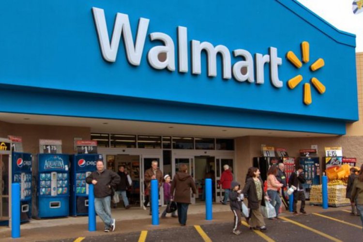 Walmart satışlarını artırdı