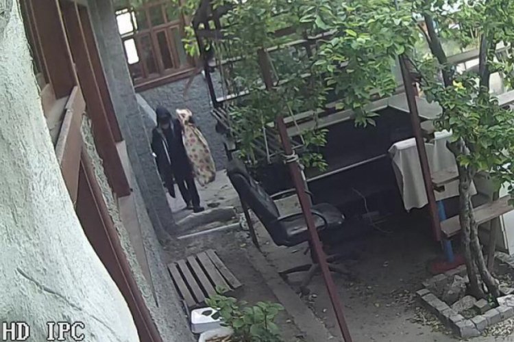 Bursa Tophane'de esnaf ve vatandaş hırsızlıktan bıktı! (&Ouml;ZEL HABER)