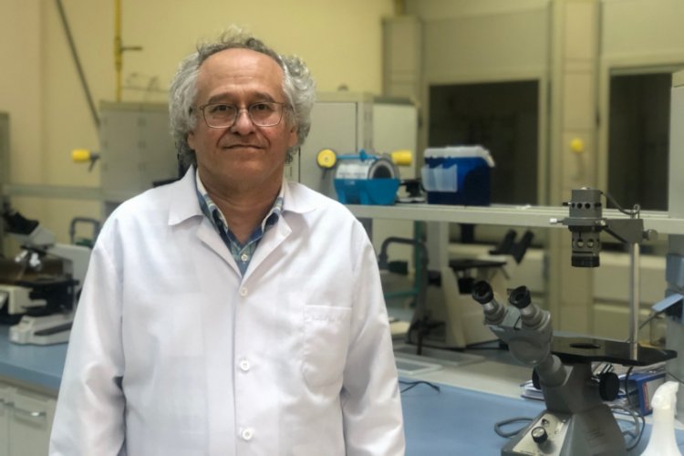 3 doktora &ouml;ğrencisinin koronavir&uuml;s aşı &ccedil;alışmasına T&Uuml;BİTAK desteği