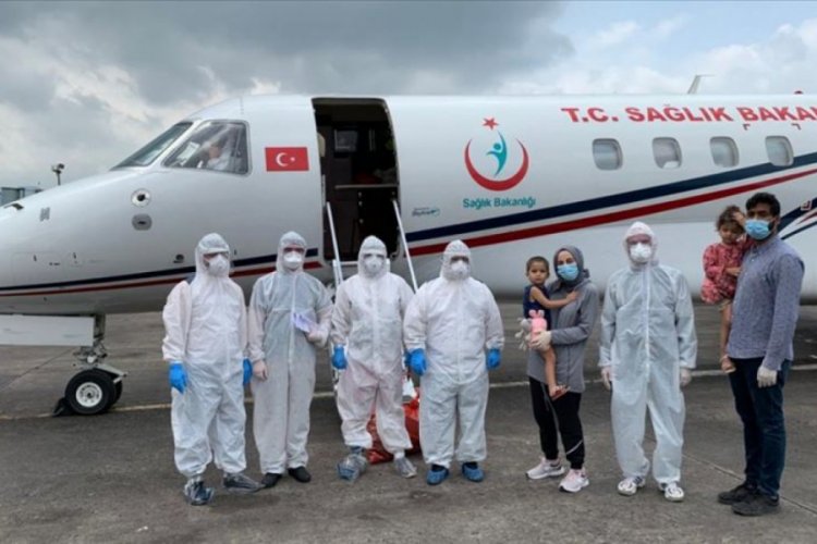 Koronavir&uuml;se yakalanan T&uuml;rk vatandaşı kadın ve ailesi Bangladeş'ten yurda getirildi