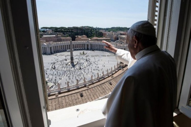 Papa Francis'den 3 ay sonra ilk kutsama