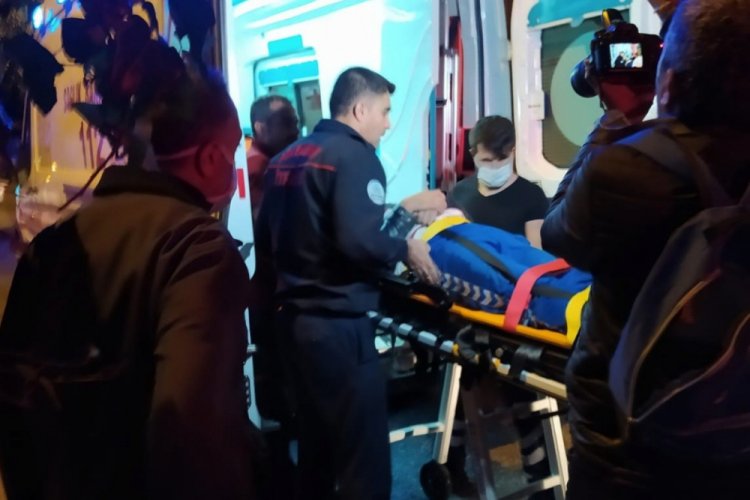 Havalandırma boşluğuna d&uuml;şen kişi kurtarıldı