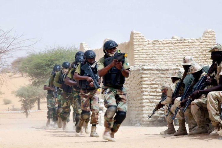 Nijerya'da 6 haftada 1000'den fazla Boko Haram &uuml;yesinin &ouml;ld&uuml;r&uuml;ld&uuml;ğ&uuml; a&ccedil;ıklandı