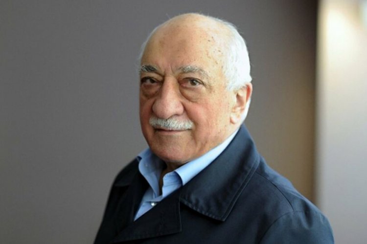 FET&Ouml; elebaşı g&uuml;ndemi belirliyor, onlar paylaşıyor