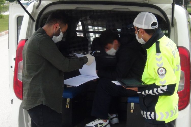 Bursa'da &ccedil;alıntı motosikletle tur 14 yaşındaki &ccedil;ocuğa pahalıya patladı