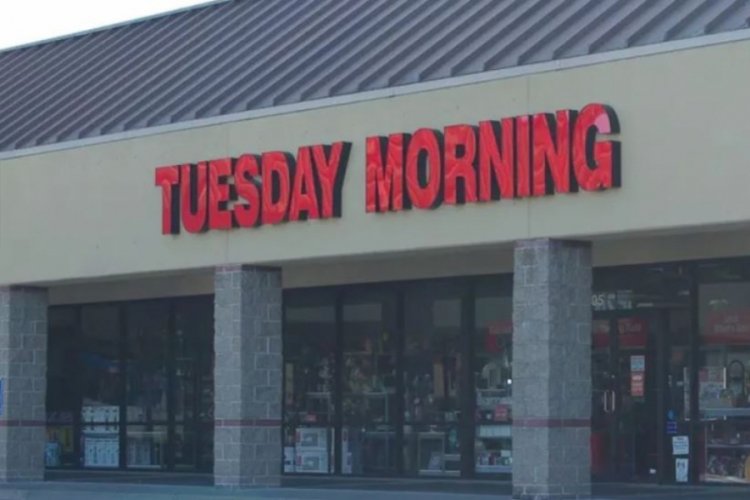 Bir iflas erteleme başvurusu da Tuesday Morning'den