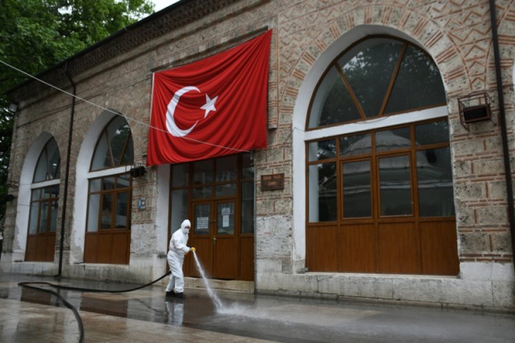 Bursa İnegöl'de camiler Cuma'ya hazırlanıyor