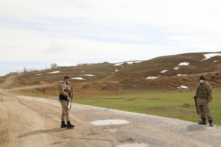 Van'da iki mahalle daha karantina altına alındı