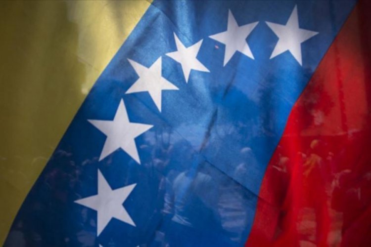 İran'ın g&ouml;nderdiği d&ouml;rd&uuml;nc&uuml; petrol y&uuml;kl&uuml; tanker Venezuela kara sularına girdi
