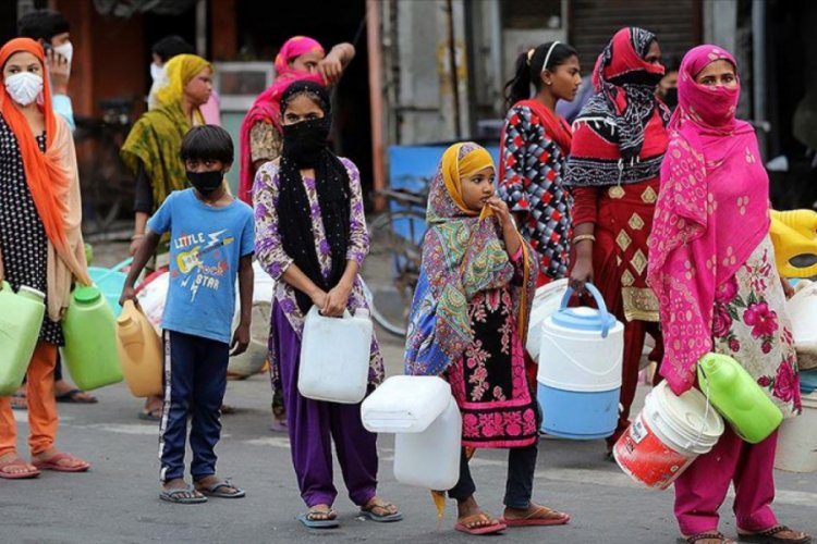 Hindistan'da Covid-19 vaka sayısında rekor artış