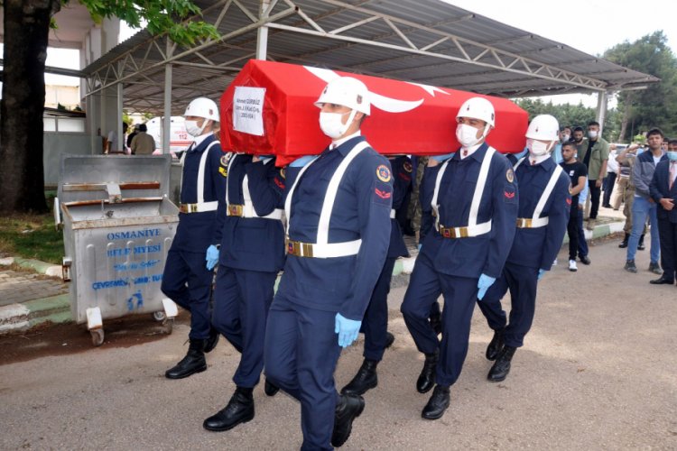 Kalp krizinden &ouml;len uzman &ccedil;avuş, toprağa verildi