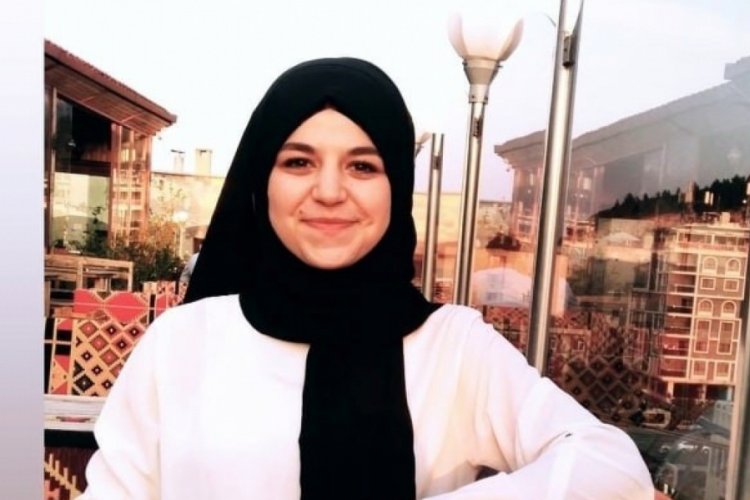 Sokak ortasında &ouml;ld&uuml;r&uuml;len gen&ccedil; kız toprağa verildi