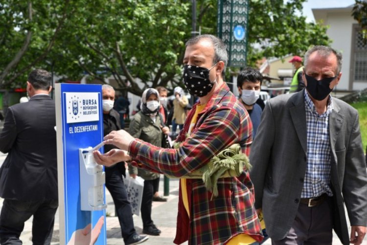 Bursa'da Cuma hasreti parkları doldurdu