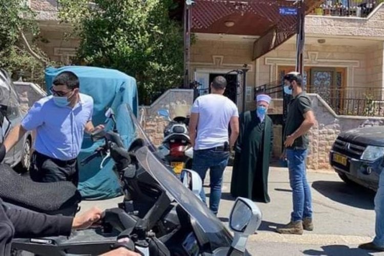 İsrail g&uuml;&ccedil;leri, Kud&uuml;s Y&uuml;ksek İslam Heyeti Başkanı'nı g&ouml;zaltına aldı