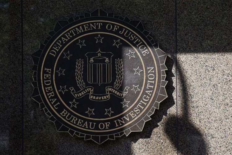 Trump'ın eski danışmanına FBI soruşturması