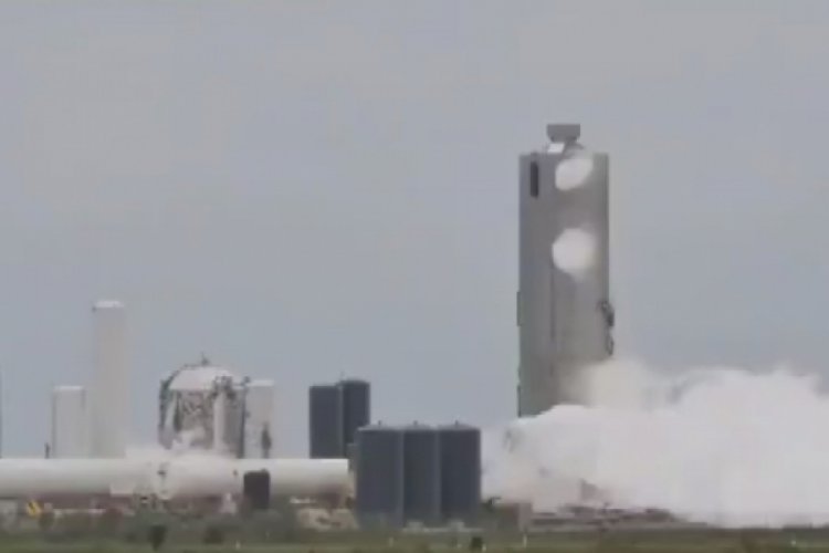 SpaceX'in prototipi infilak etti