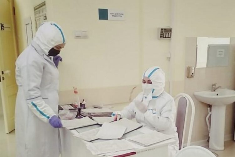 Rusya'da corona vir&uuml;s vaka sayısı 400 bine yaklaştı