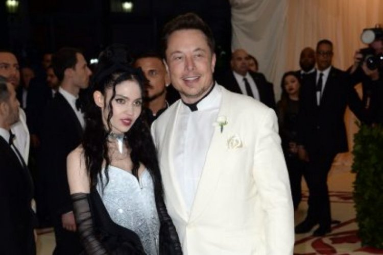 Elon Musk'ın sevgilisi, ruhundan bir par&ccedil;ayı 10 milyon dolara satışa &ccedil;ıkarıyor