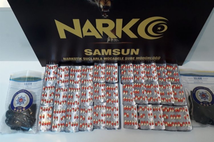 1 kilo bonzai ve bin 500 sentetik hap ele ge&ccedil;ti