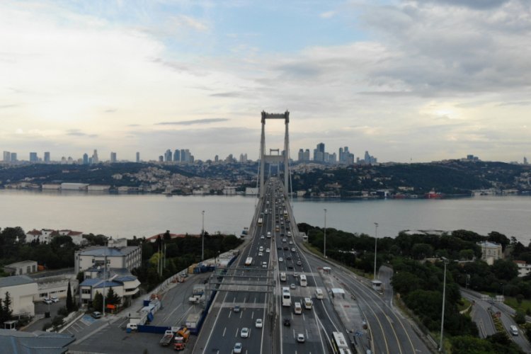15 Temmuz Şehitler K&ouml;pr&uuml;s&uuml;'ndeki trafik alışılan g&ouml;r&uuml;nt&uuml;lerine d&ouml;nd&uuml;