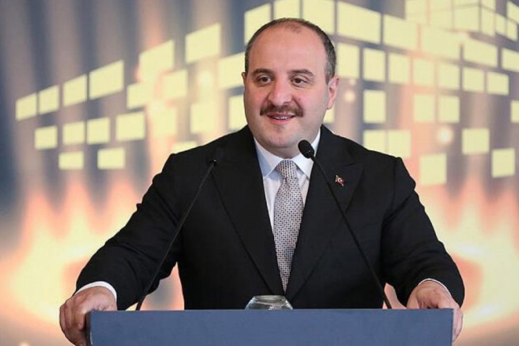 Bakan Varank: Son iki &ccedil;eyrekte g&uuml;&ccedil;l&uuml; toparlanma bekliyoruz