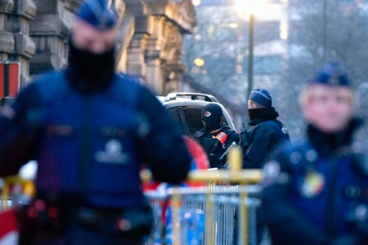 Bel&ccedil;ika'da ka&ccedil;ırılan 13 yaşındaki T&uuml;rk k&ouml;kenli &ccedil;ocuk kurtarıldı