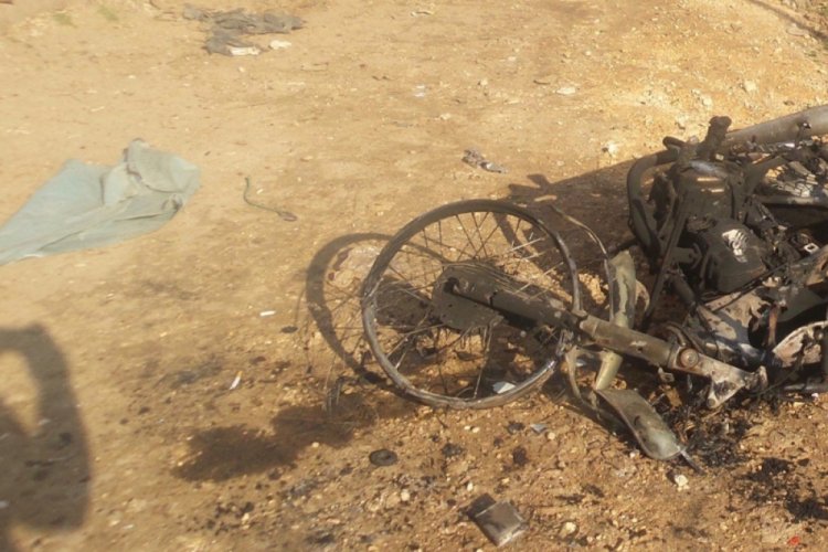 Afrin'de bomba y&uuml;kl&uuml; ara&ccedil; patladı!