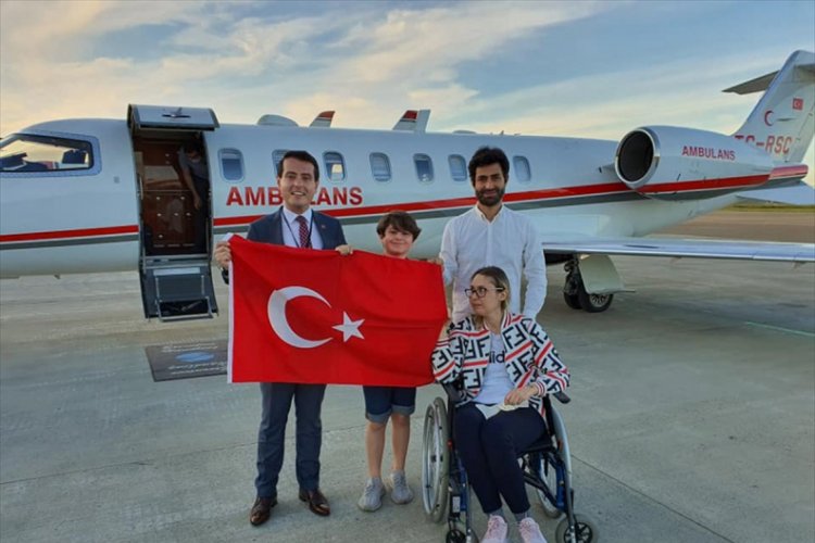 Beyninde t&uuml;m&ouml;r bulunan T&uuml;rk vatandaşı ambulans u&ccedil;akla T&uuml;rkiye'ye nakledildi