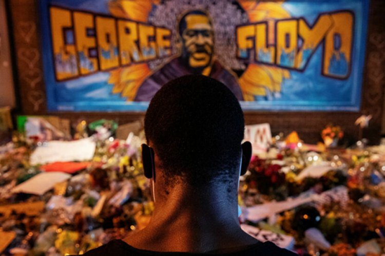 Eski boks şampiyonu, George Floyd'un cenazesinin t&uuml;m masraflarını &ouml;deyecek