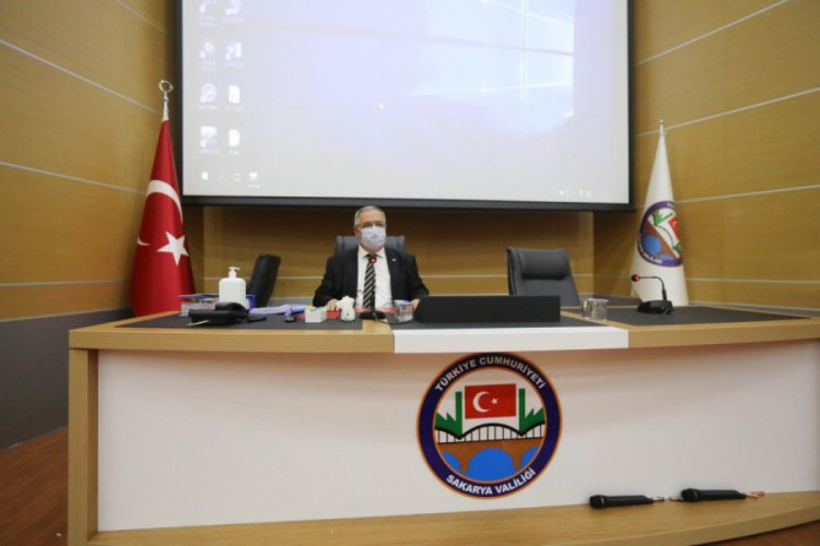 Sakarya Valisi Ahmet Hamdi Nayir: "Bu s&uuml;recin ağırlığını &ccedil;eken illerden birisiyiz"
