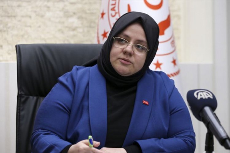 Bakan Sel&ccedil;uk a&ccedil;ıkladı! Engellilerin raporu uzatıldı