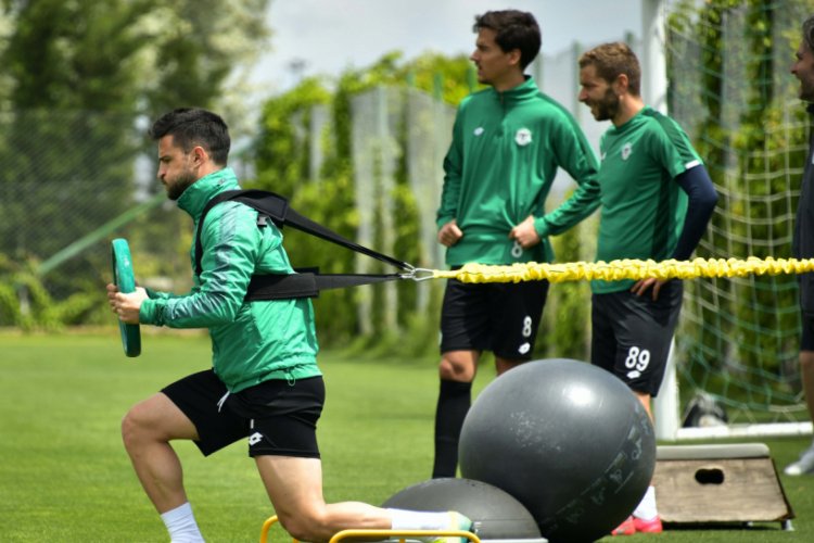 Konyaspor'da Gen&ccedil;lerbirliği ma&ccedil;ı hazırlıkları s&uuml;r&uuml;yor