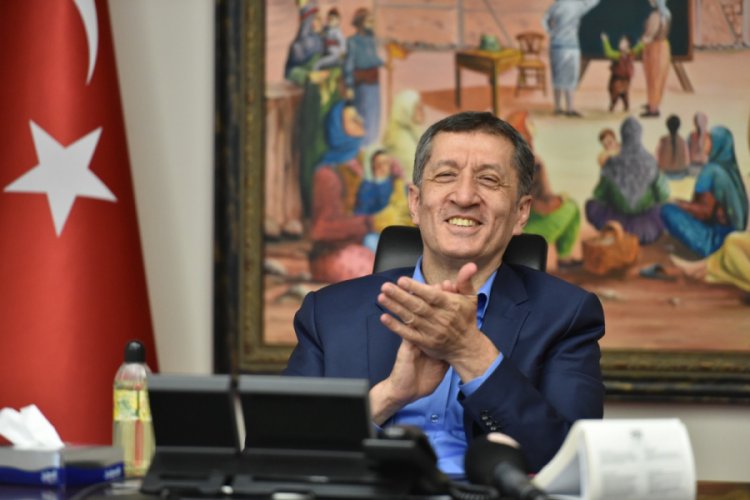 Bakan Sel&ccedil;uk'tan 'telafi eğitimi' a&ccedil;ıklaması