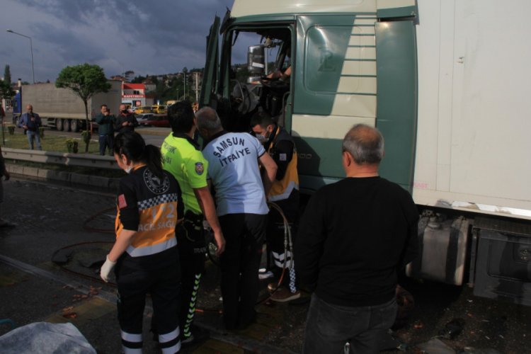 Samsun'da 12 aracın karıştığı zincirleme kaza