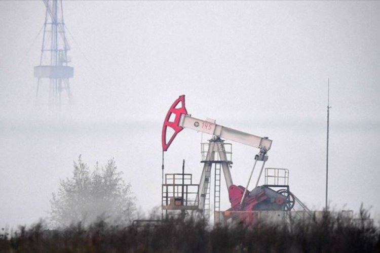 Suudi Arabistan ve Rusya petrol &uuml;retiminde kesinti yapma konusunda uzlaştı