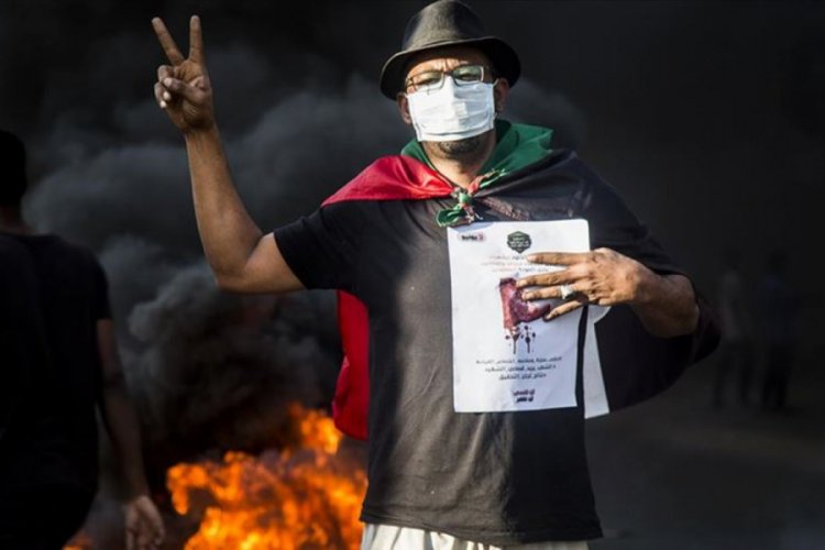 Sudan'da '3 Haziran olayları'nın yıl d&ouml;n&uuml;m&uuml;nde anma ve protestolar d&uuml;zenlendi