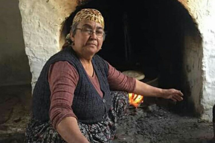 Eşi tarlaya giden kadını yakınları evde asılı buldu