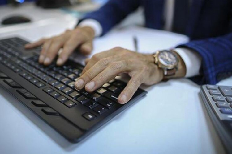 İşten &ccedil;ıkarma yasağının 3 ay uzatılması g&uuml;ndemde