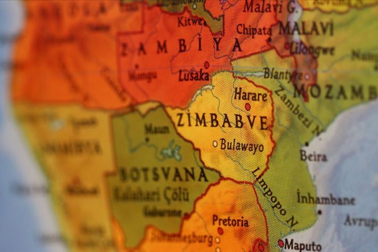 Zimbabve'de Kovid-19 yasaklarını ihlal eden 1300 kişi g&ouml;zaltına alındı