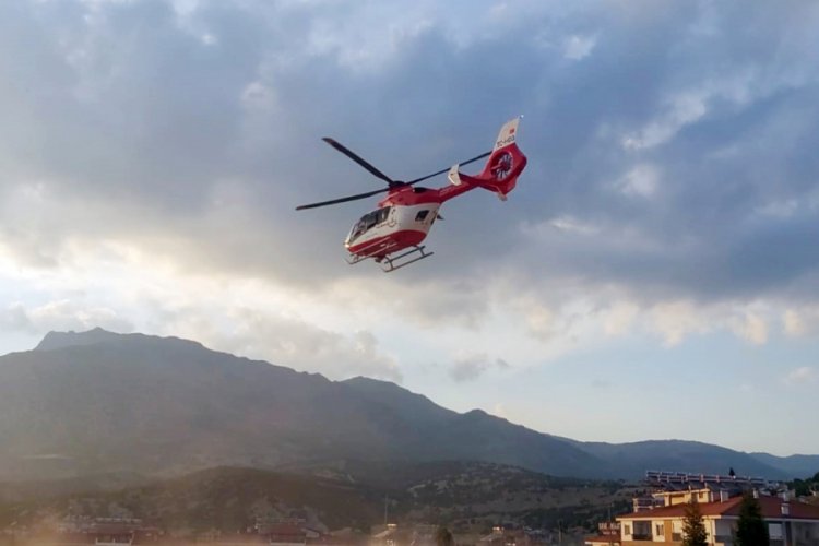İlk helikopter minik Hamza i&ccedil;in havalandı